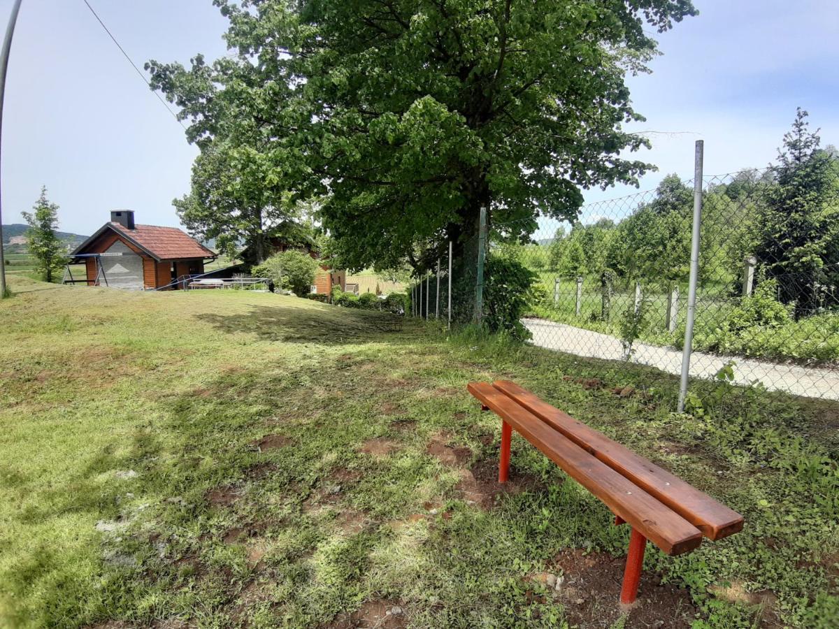 Vila Kuca Za Odmor Anamarija Ogulin Exteriér fotografie